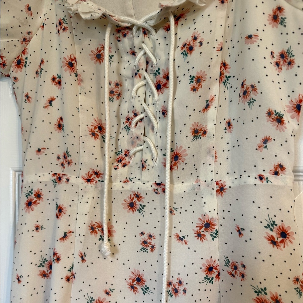 Nasty Gal Cream and Pink Floral Mini Dress size 4 - Picture 3 of 8